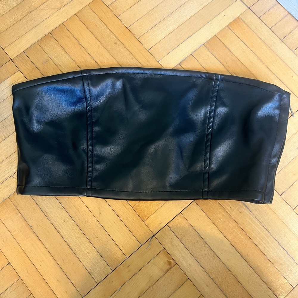 EDIKTED Leather Tube Top